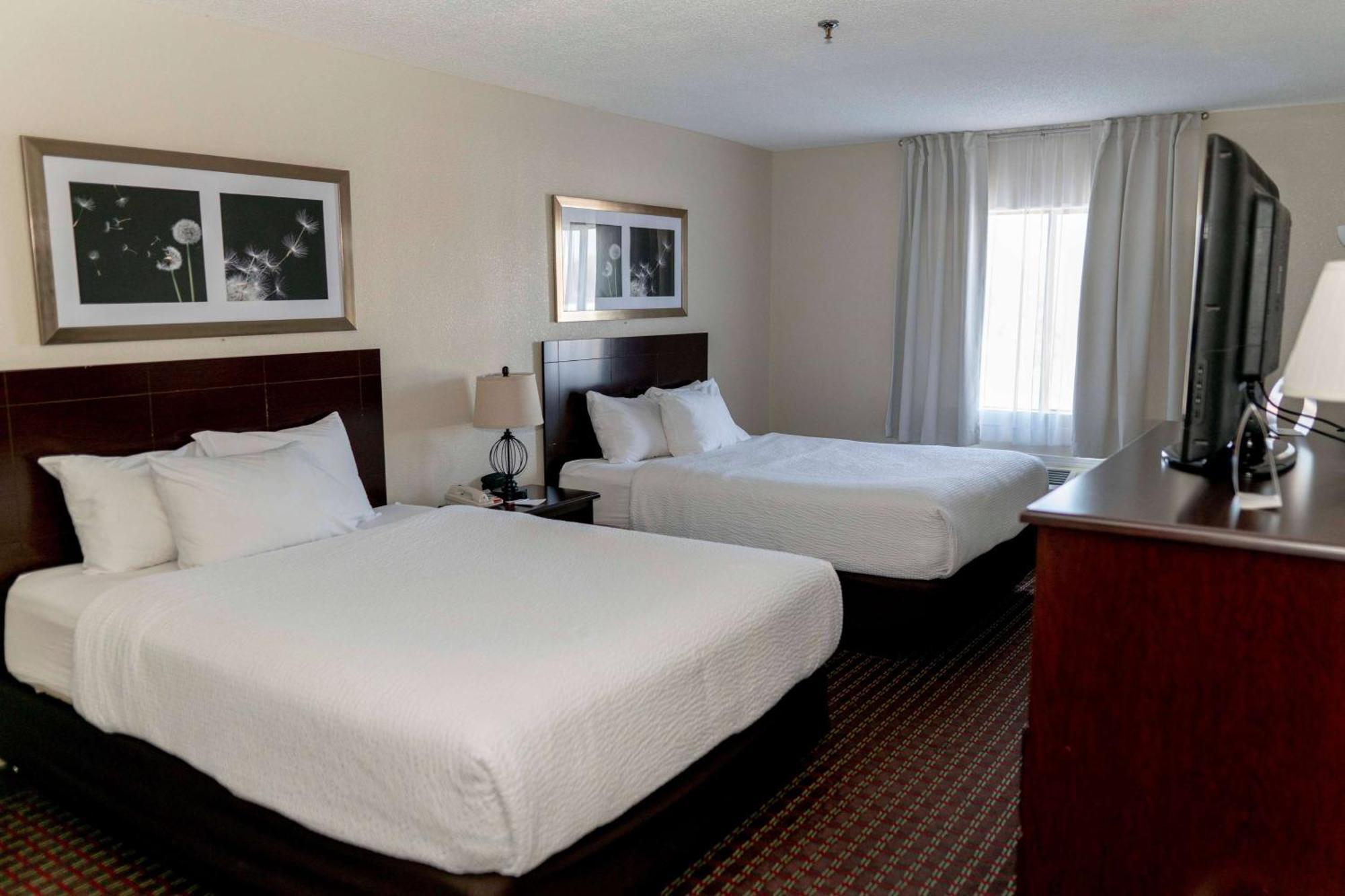 Ramada By Wyndham Tell City מראה חיצוני תמונה